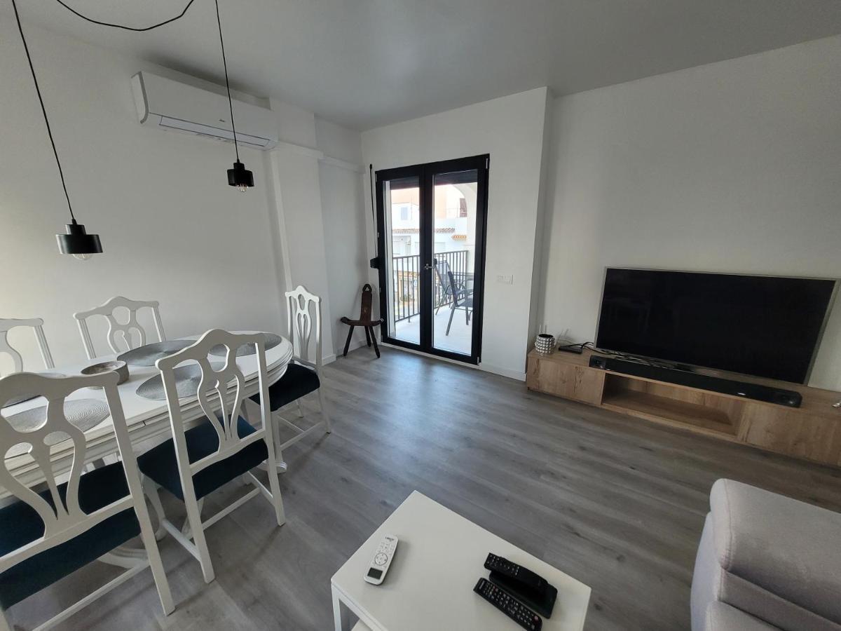 Apartamentos Sabinillas San Luis de Sabinillas Kültér fotó